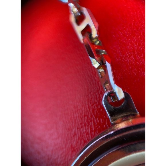 Gucci Logo GG Double G's Vintage Gold Tone Keychain 100% Authentic Guaranteed - Picture 6 of 16